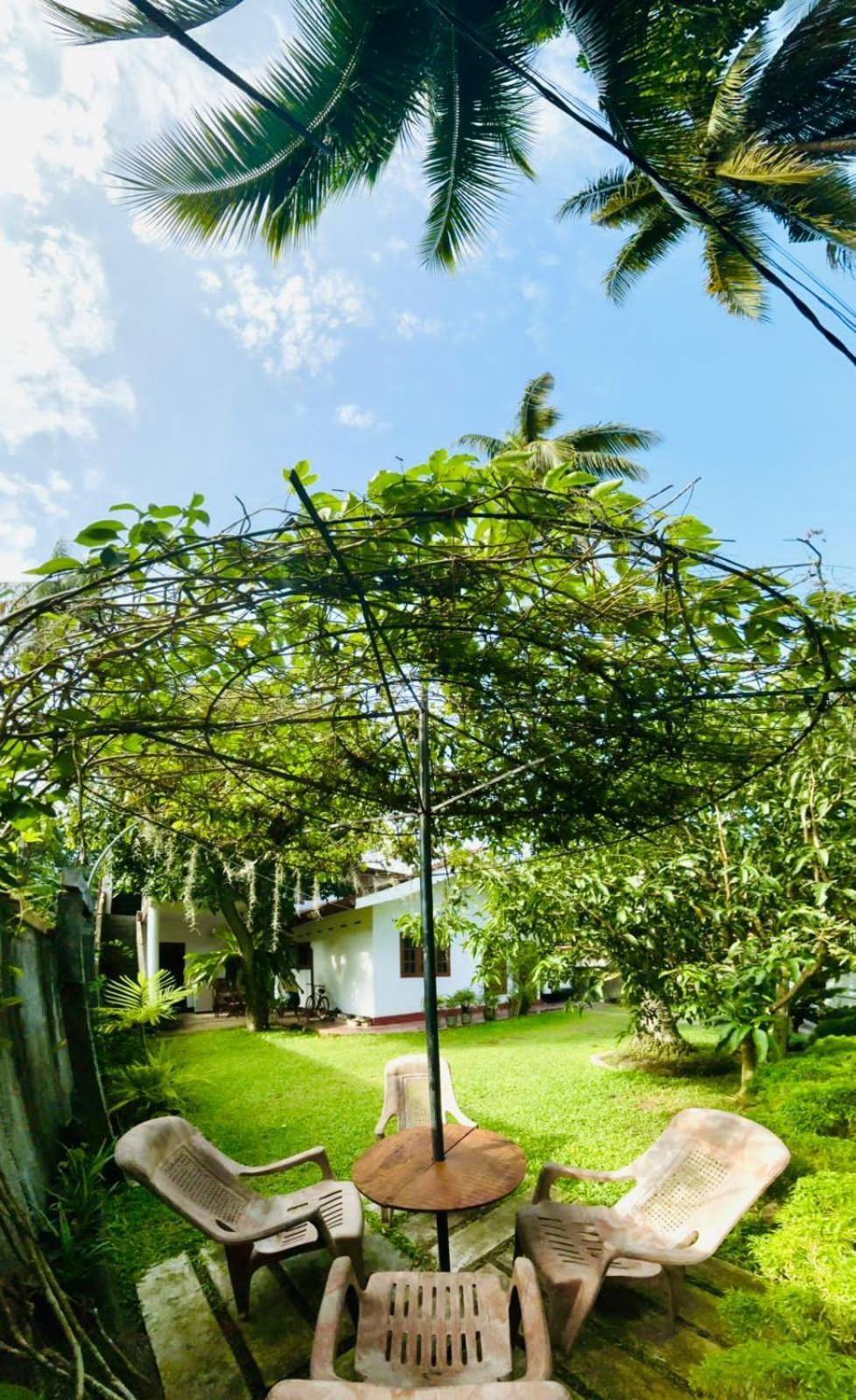 Sanithu Homestay And Villa Galle Luaran gambar